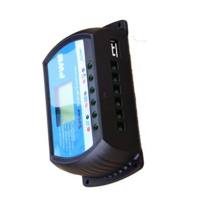 Régulateur de charge LCD PWM 12V / 24V 30A USB